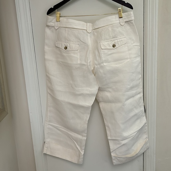 Linen Capri Pants - Picture 2 of 4